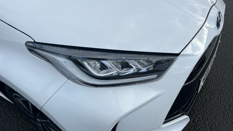 Toyota Yaris 1.5 Hybrid Design 5dr CVT Hybrid Hatchback